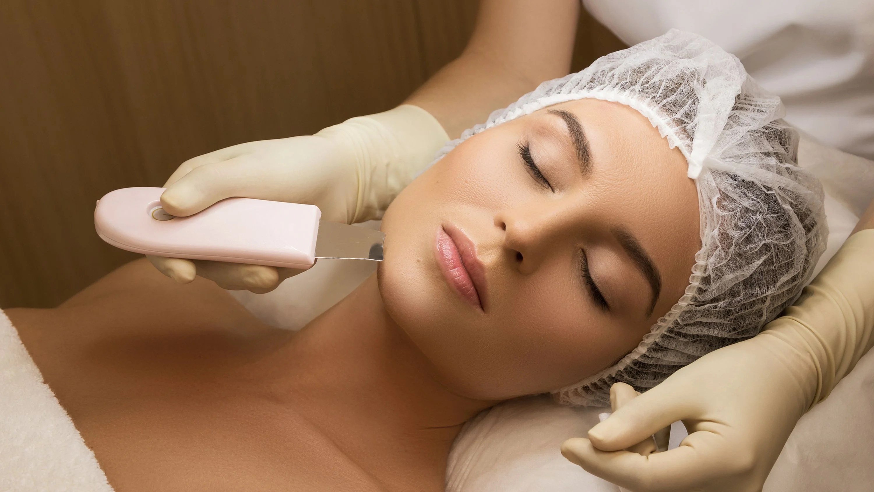 Skin Scrubber: Ultraschall-Peeling für porentief reine Haut (23)